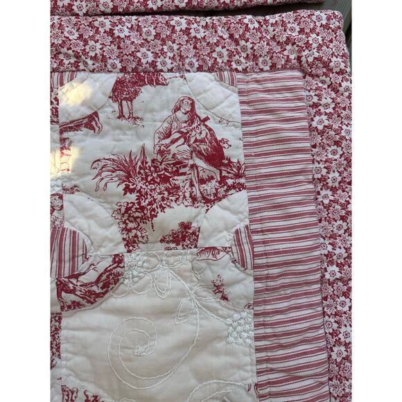 French country Toile quilted pillow shams red white reversible standard set 2 - Picture 4 of 16